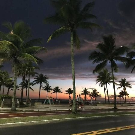 Apartamento Kit Net Pe Na Areia Praia Grande  Buitenkant foto